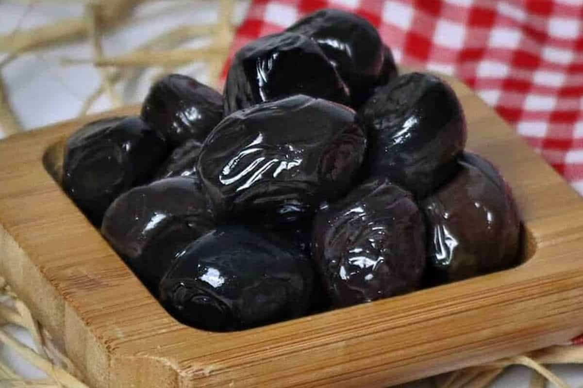 خرما مضافتی ایرانشهر با کیفیت مطلوب برای عرضه